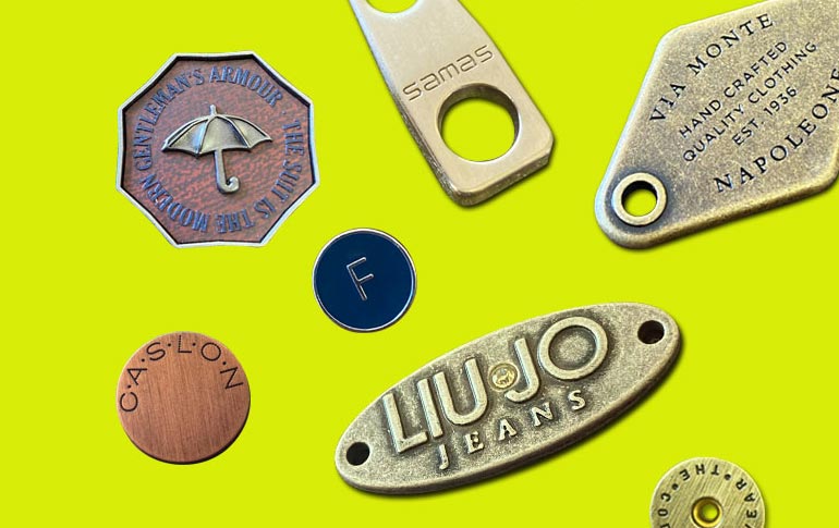 metal pullers buttons and fashion accessories
