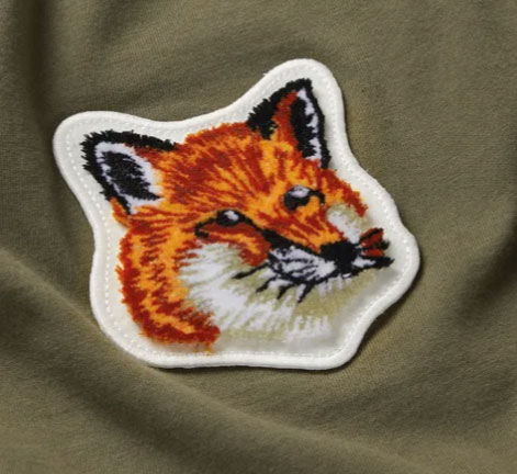 maison kitsune applique